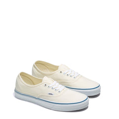 Sneaker VANS UA Authentic - White