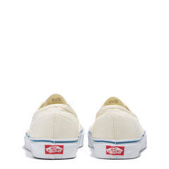 Sneaker VANS UA Authentic - White